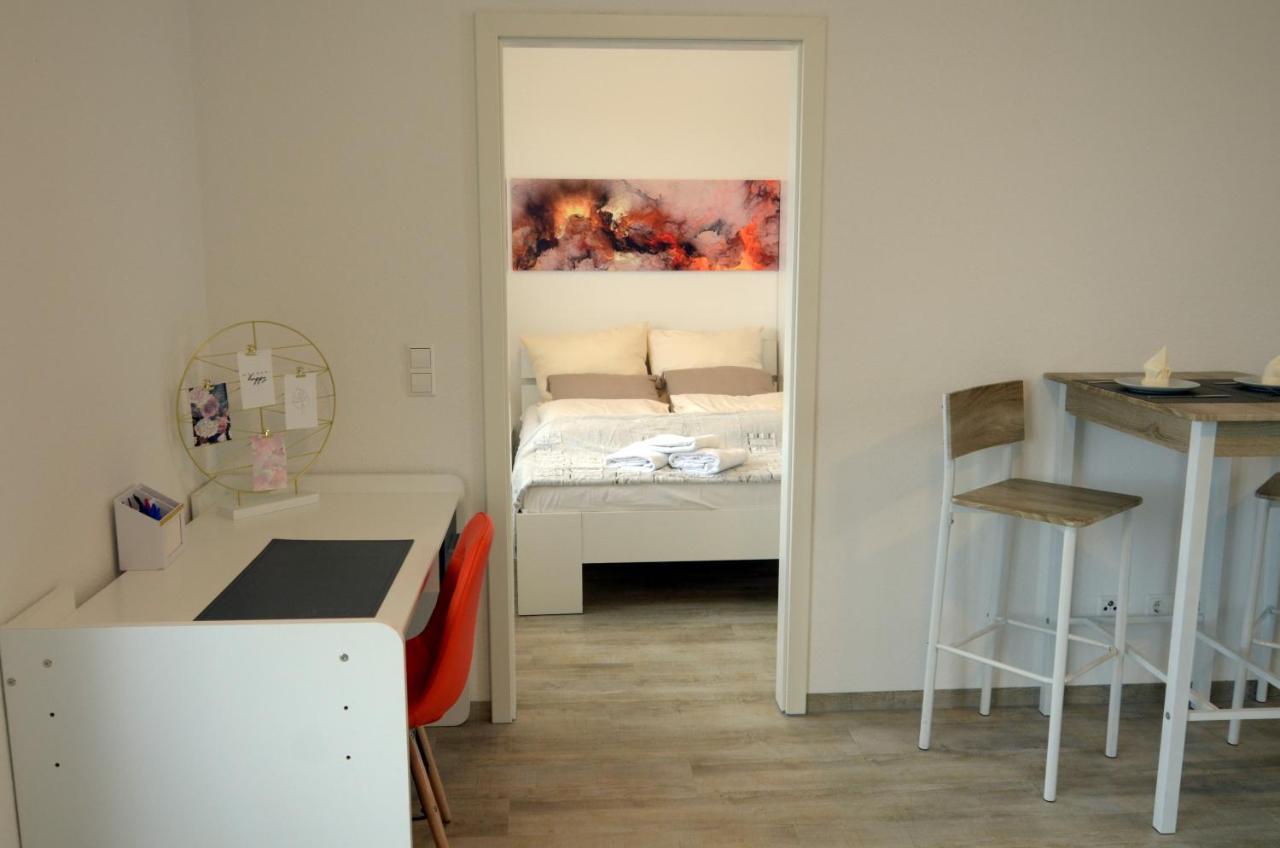 Unique Zentrale Moderne 2 Zimmer Wohnung Nahe Dem Park Villingen-Schwenningen Dış mekan fotoğraf